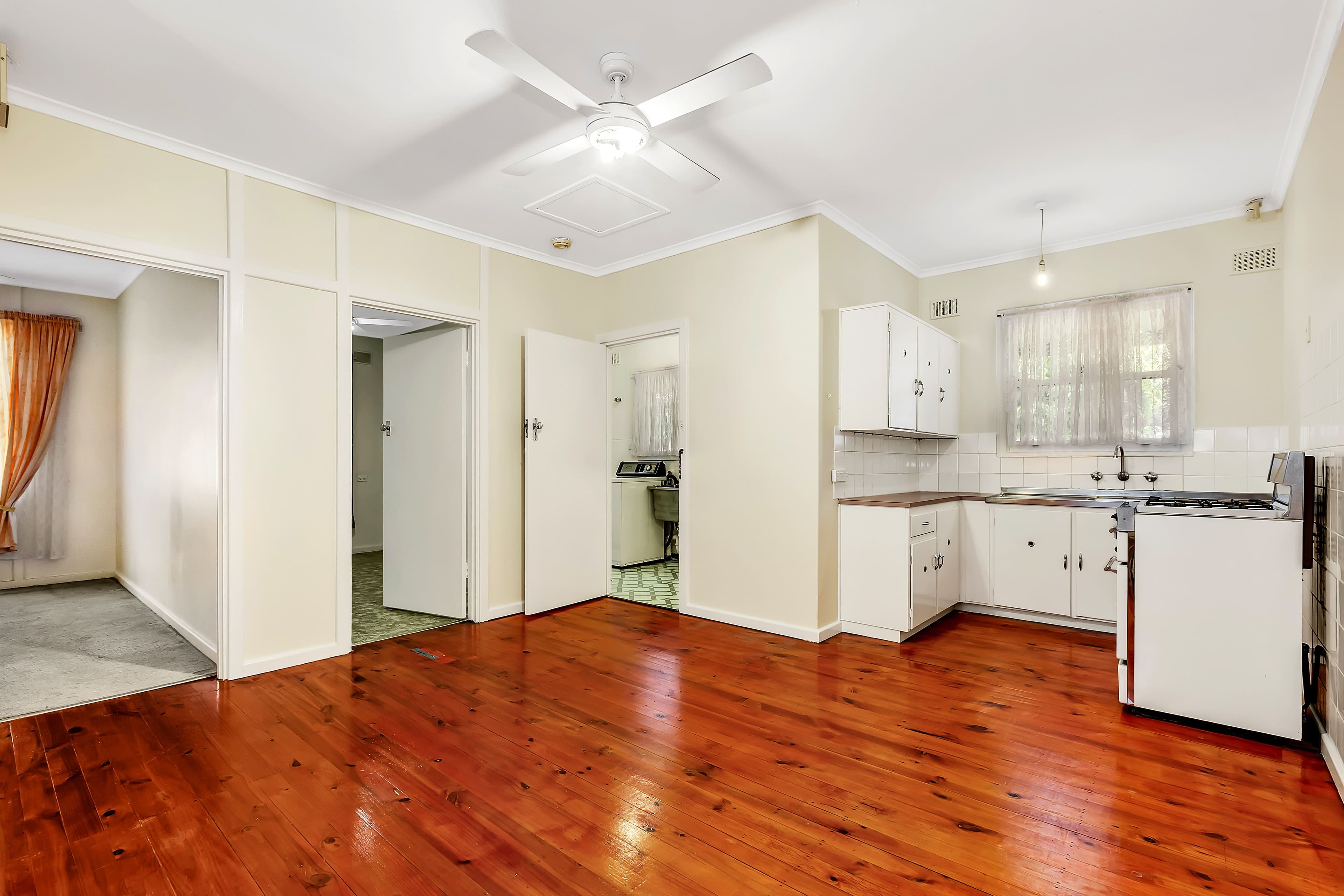 120 Bradley Grove, Mitchell Park SA 5043, Mitchell Park - Thumbnail 4