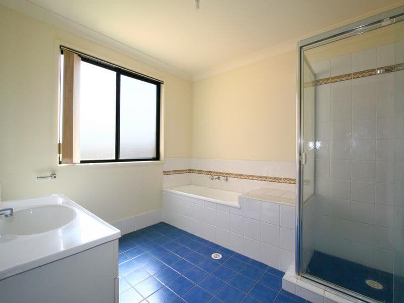 1 Hennessey Street, FLINDERS NSW 2529, Flinders - Thumbnail 4