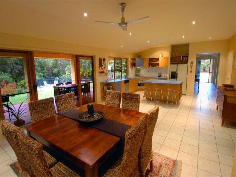 16 Pirianda Grove, MONS QLD 4556, Mons - Thumbnail 3