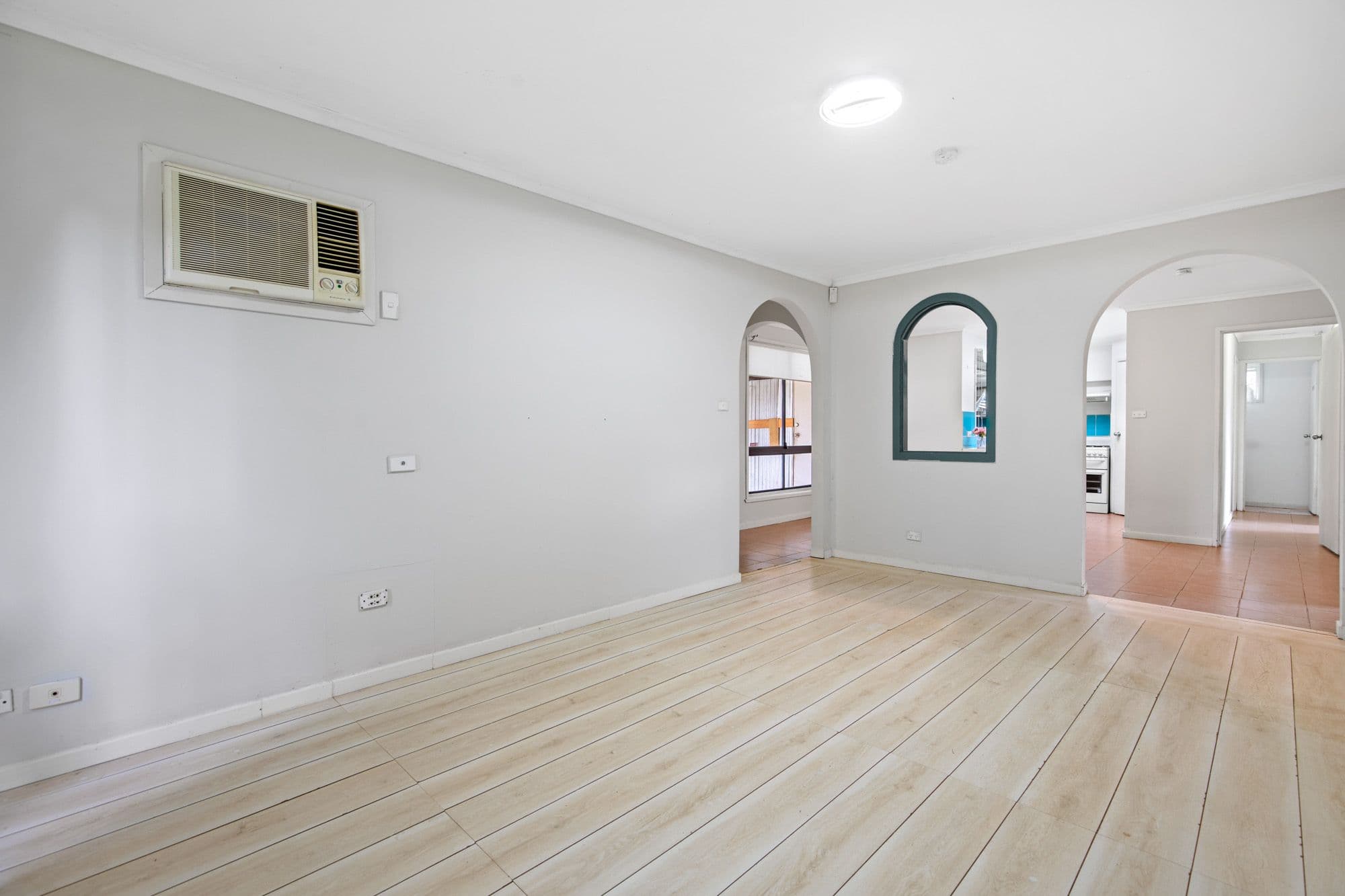 5 Poinciana Court, Werribee VIC 3030, Werribee - Thumbnail 4