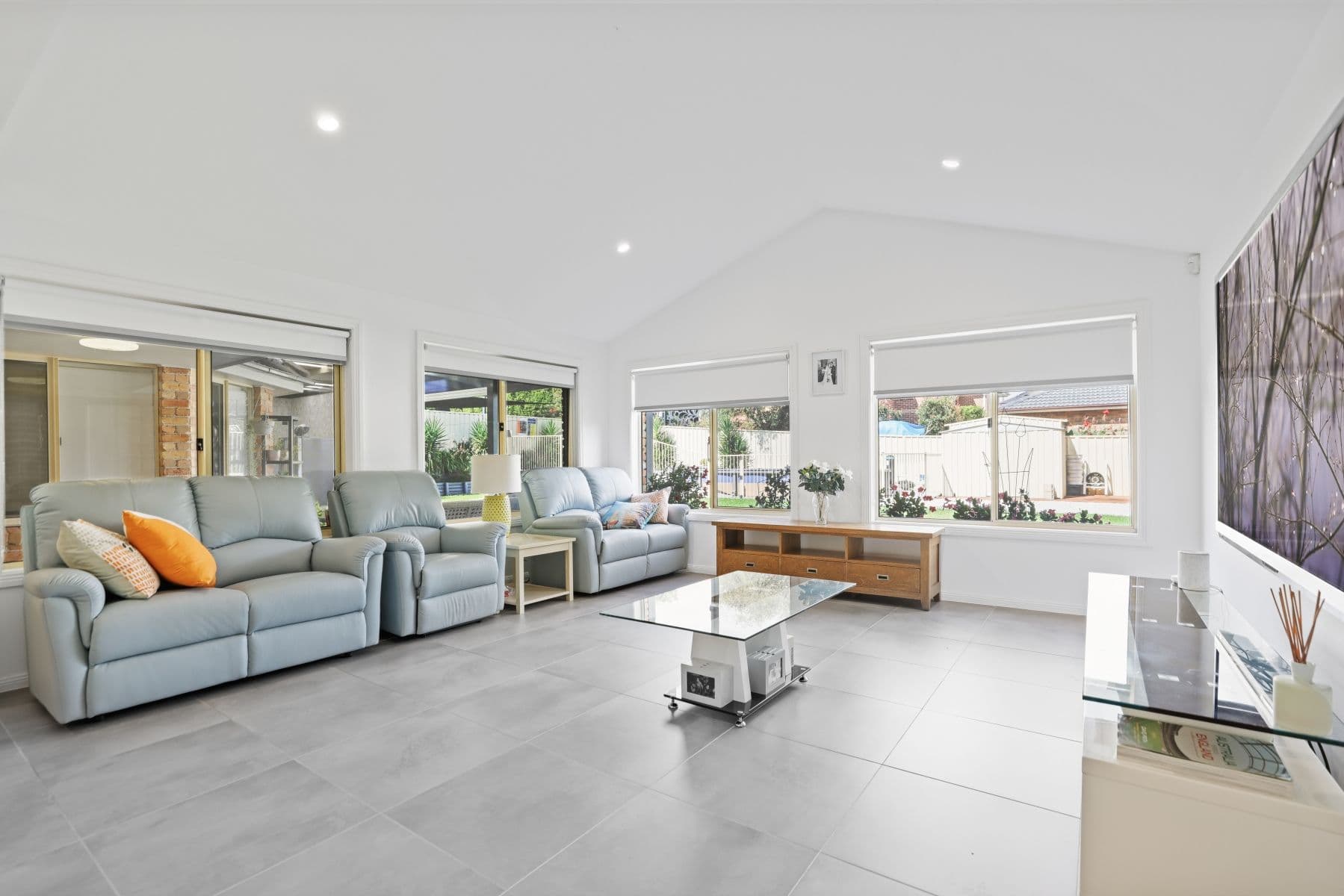 27 Devaney Avenue, Glenmore Park NSW 2745, Glenmore Park - Thumbnail 3