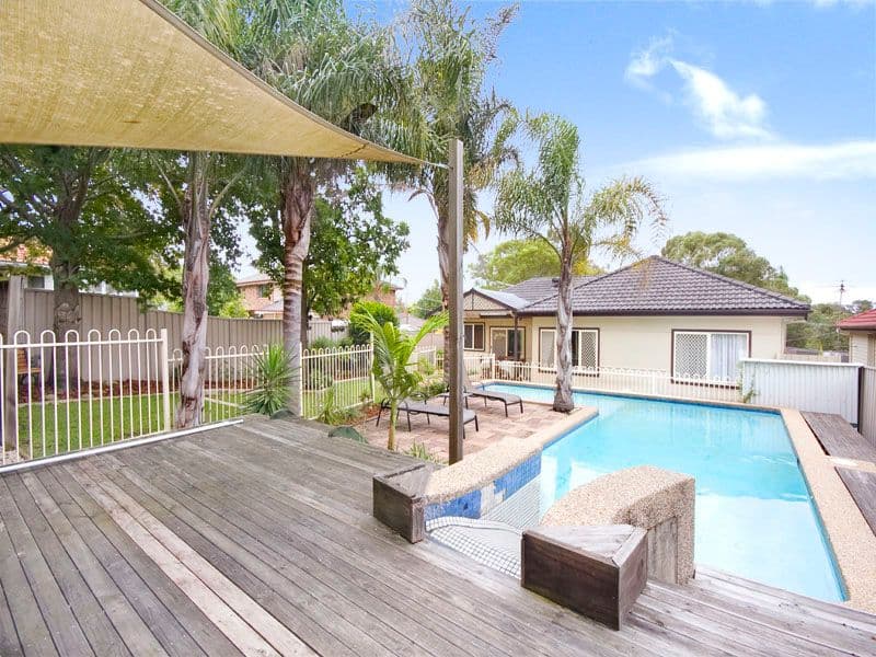 38  Warrigal Street, JANNALI NSW 2226, Jannali - Thumbnail 2