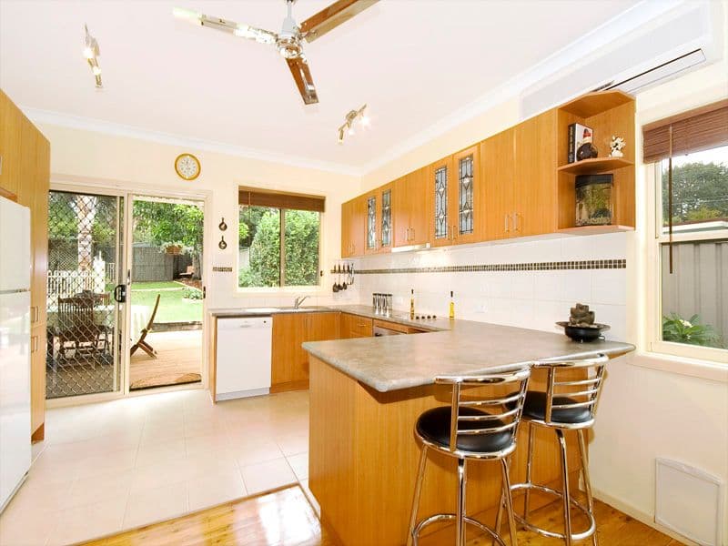 38  Warrigal Street, JANNALI NSW 2226, Jannali - Thumbnail 4