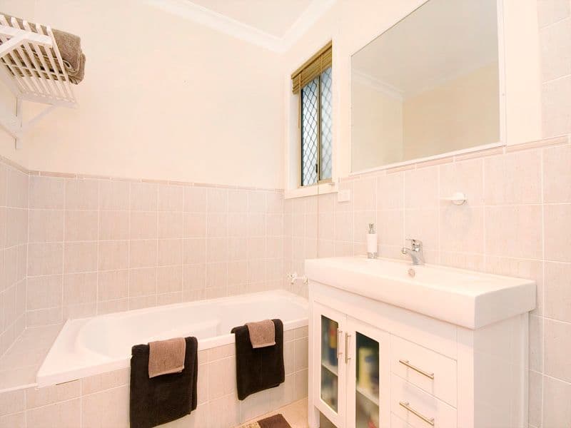 38  Warrigal Street, JANNALI NSW 2226, Jannali - Thumbnail 7