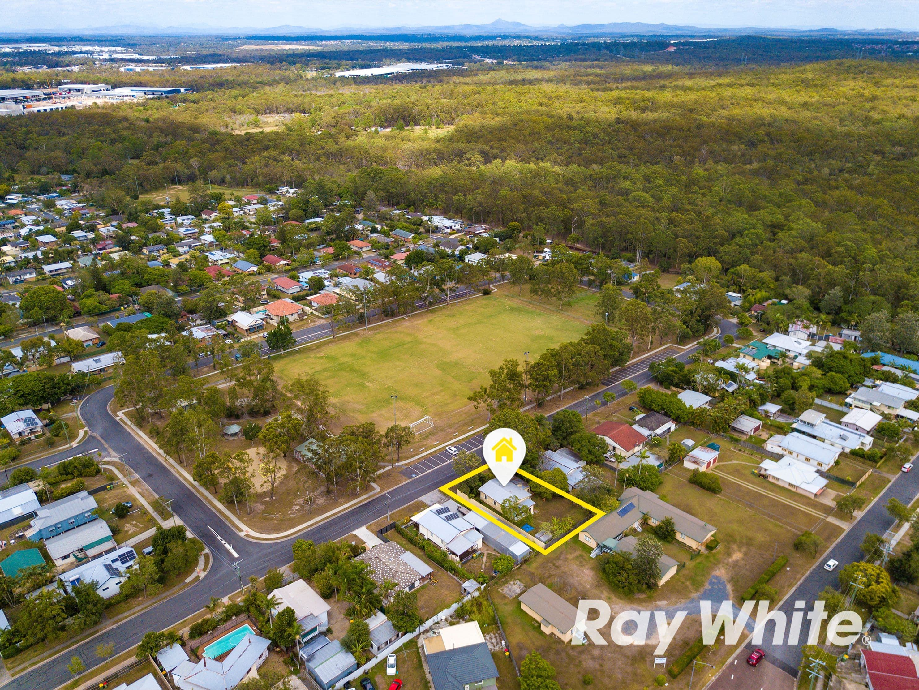 11 Oates Avenue, Woodridge QLD 4114, Woodridge - Thumbnail 2
