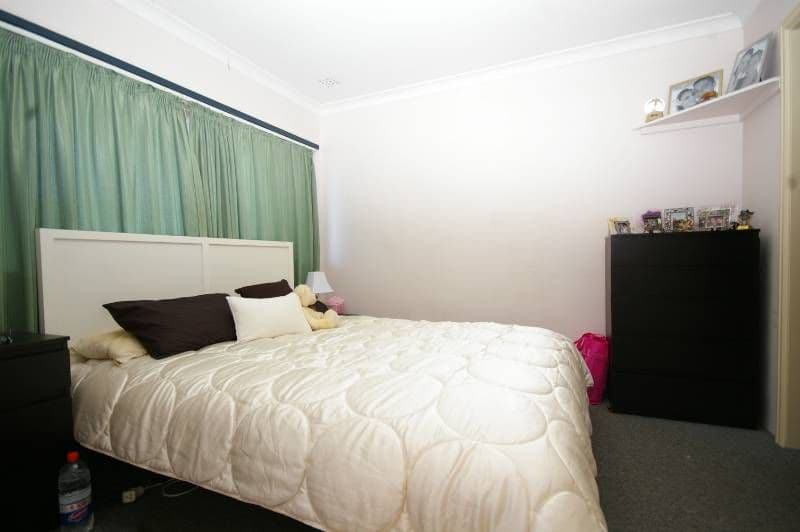 4 Hainsworth Avenue, GIRRAWHEEN WA 6064, Girrawheen - Thumbnail 7