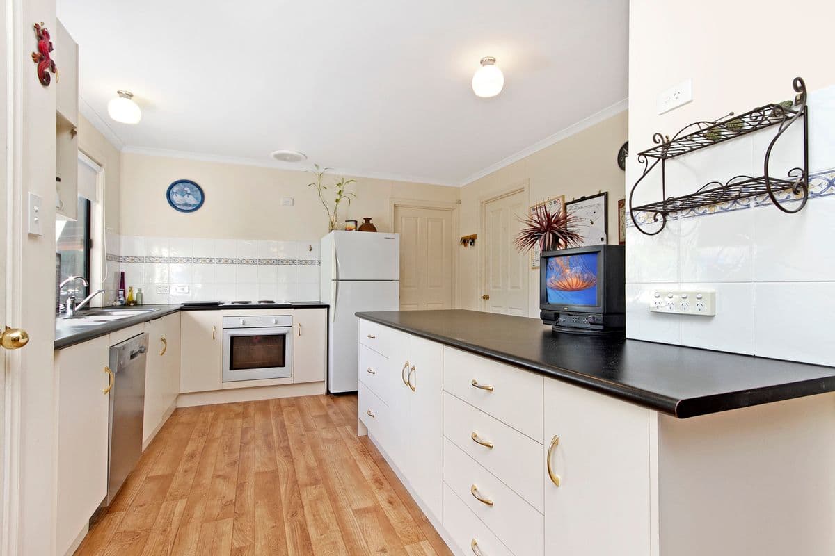8 Light Street, Kapunda SA 5373, Kapunda - Thumbnail 4