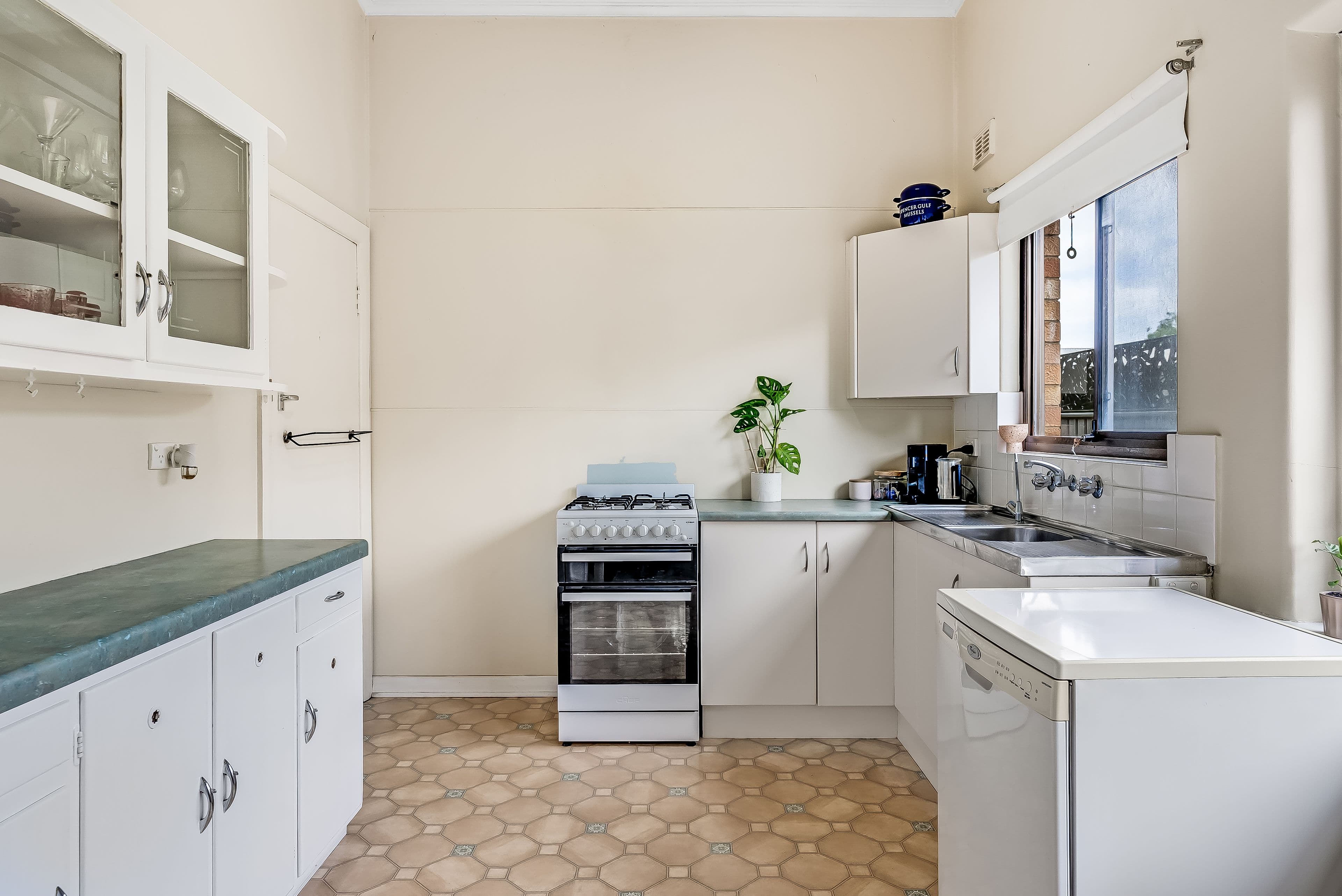 77 Wilton Avenue, Warradale SA 5046, Warradale - Thumbnail 4
