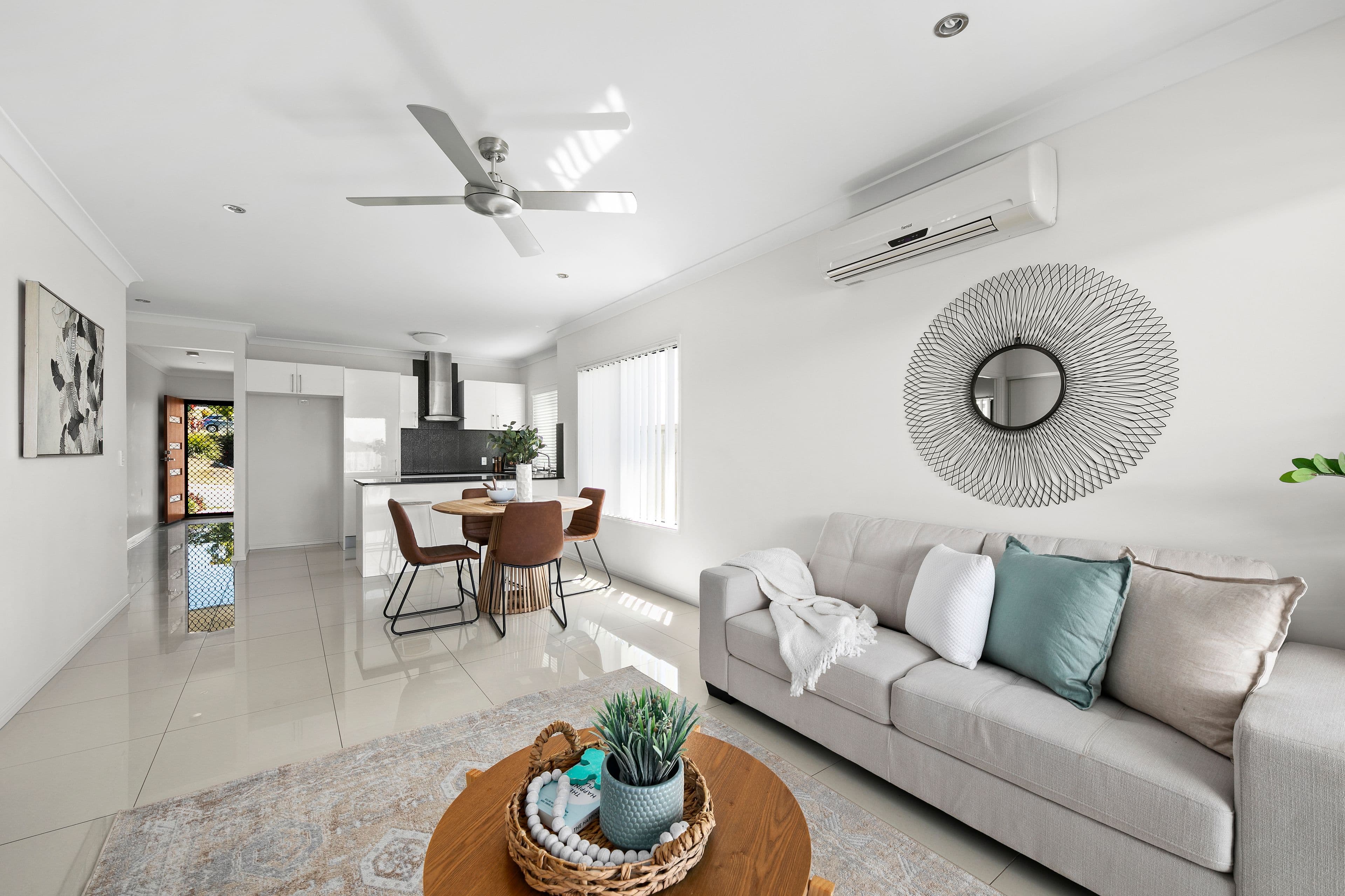 9 Whitten Street, Springfield Lakes QLD 4300, Springfield Lakes - Thumbnail 5