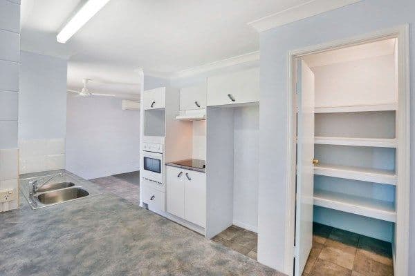 13 Overton Circuit, Kirwan QLD 4817, Kirwan - Thumbnail 2
