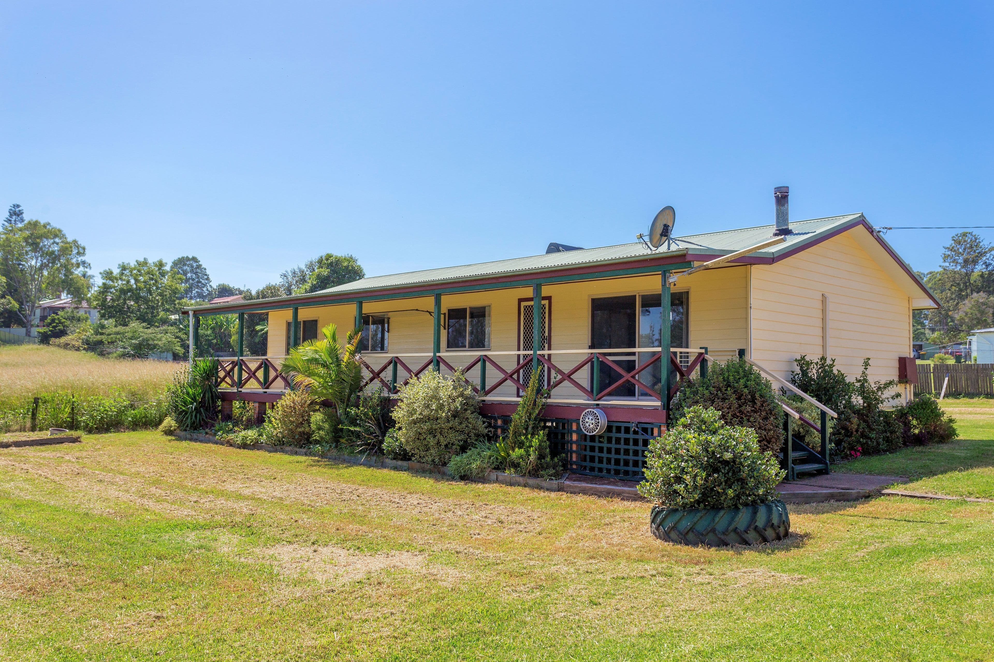 16 Petrie Street, Coopernook - Image 1