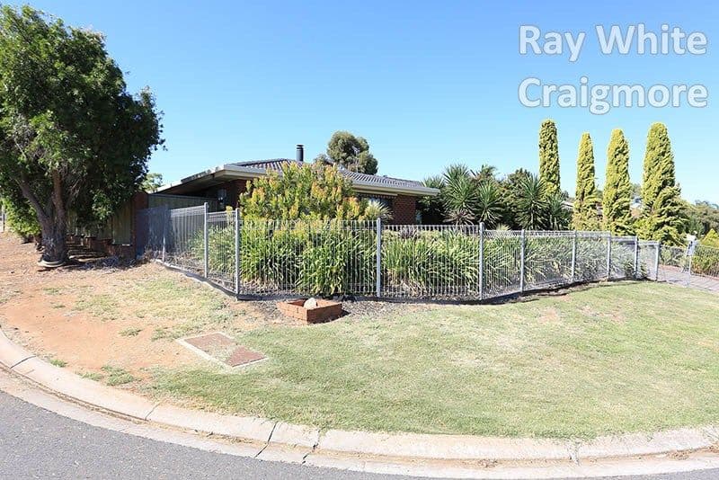 40 Ina Close, Craigmore SA 5114, Craigmore - Thumbnail 2