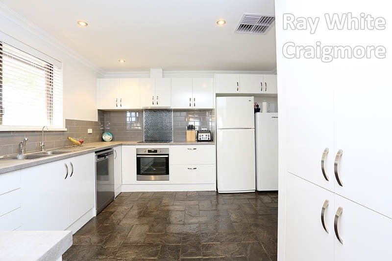 40 Ina Close, Craigmore SA 5114, Craigmore - Thumbnail 3
