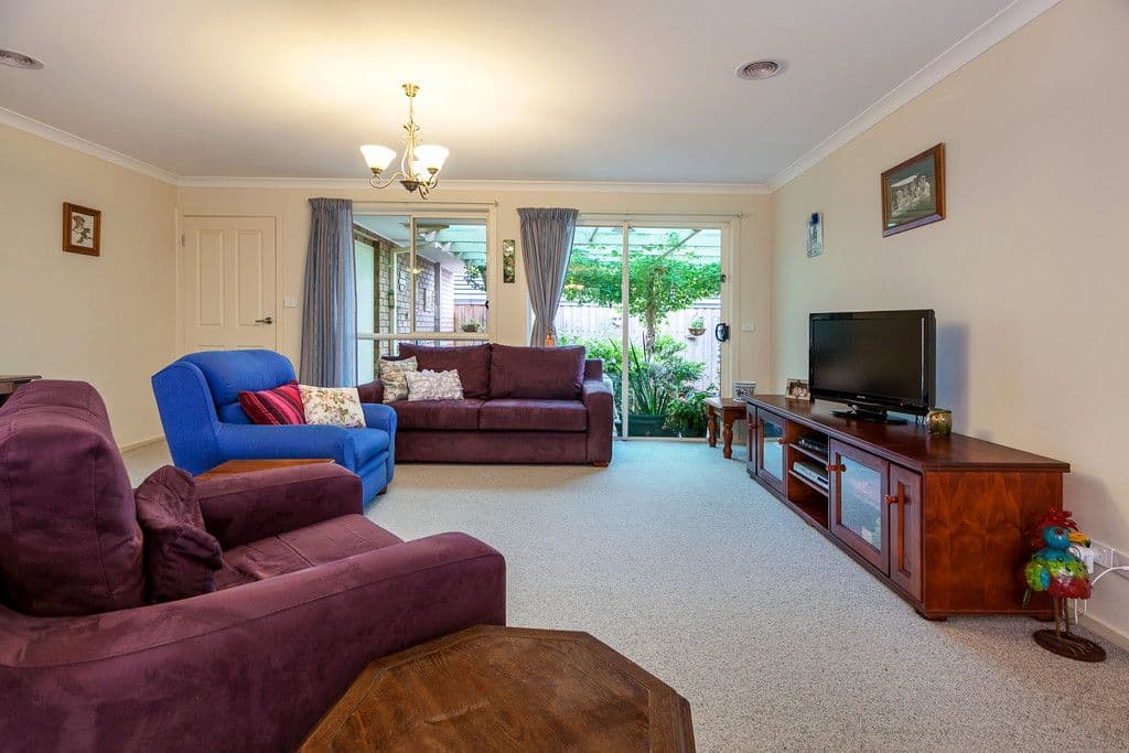 279 Flaxen Hills Road, DOREEN VIC 3754, Doreen - Thumbnail 4