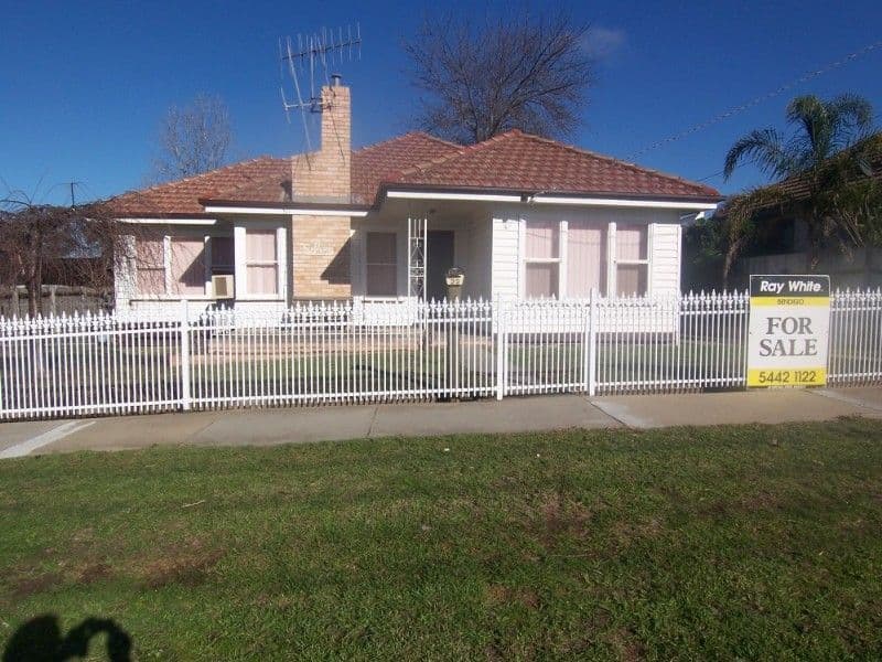 22 Moray Crescent, BENDIGO VIC 3550, Bendigo - Image 1