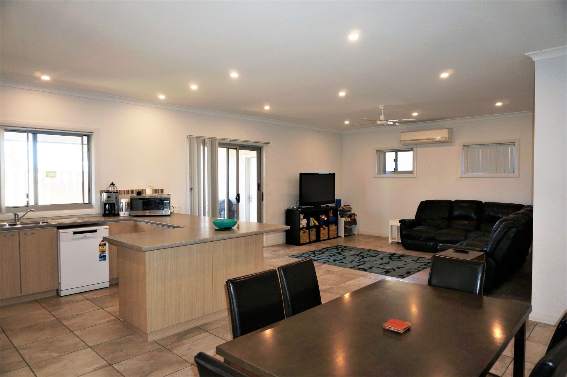 5A Tonge Place, Exmouth WA 6707, Exmouth - Thumbnail 7