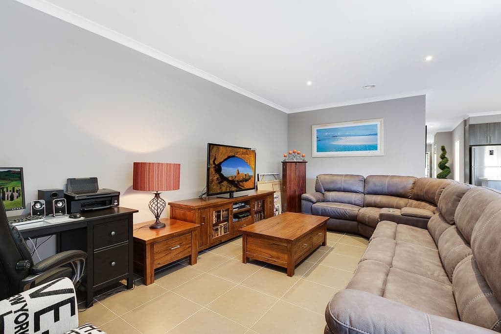 4 Edenvale Boulevard, Epping VIC 3076, Epping - Thumbnail 5