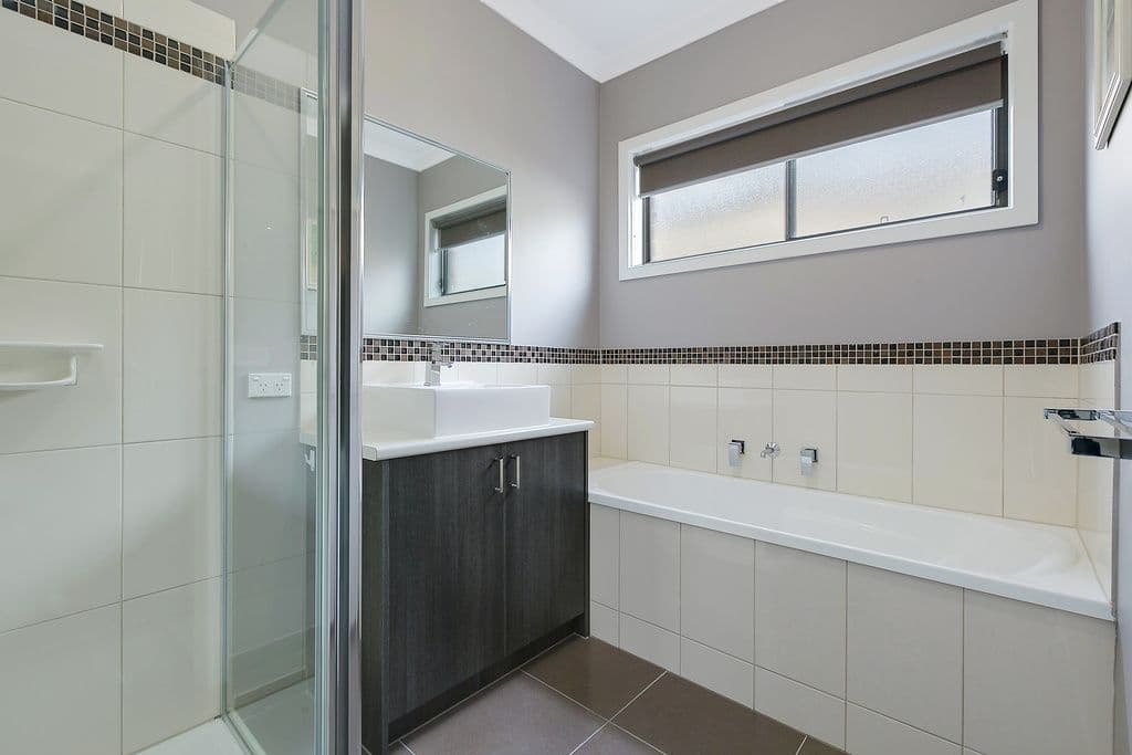 4 Edenvale Boulevard, Epping VIC 3076, Epping - Thumbnail 6