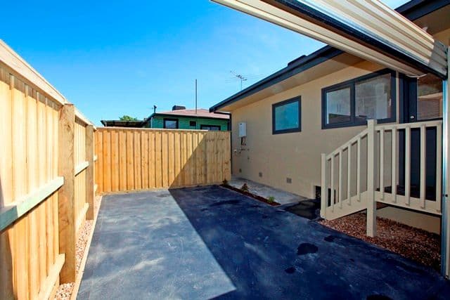 54 Lane Crescent, RESERVOIR VIC 3073, Reservoir - Thumbnail 6