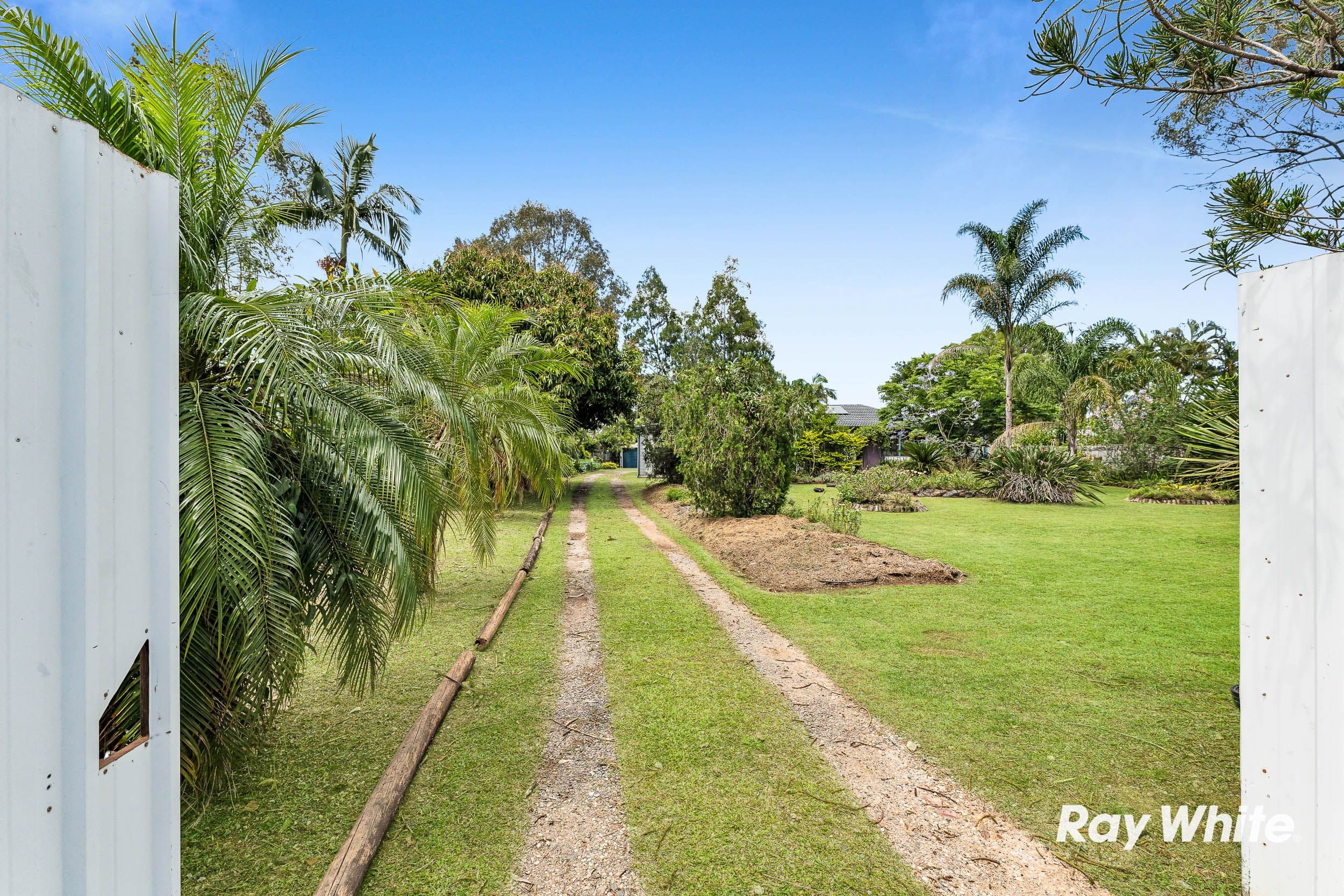 22-24 Leawarra Drive, Loganholme QLD 4129, Loganholme - Thumbnail 4