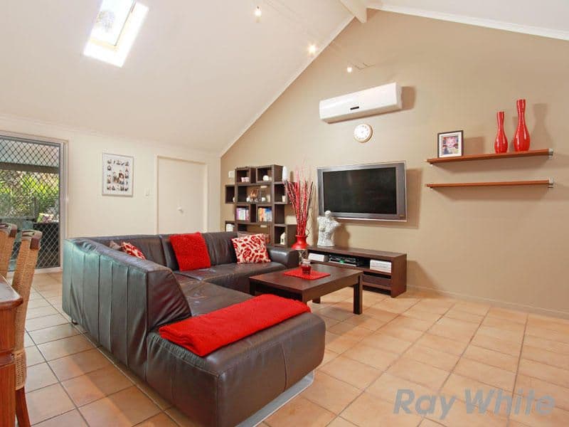 118 Saturn Crescent, BRIDGEMAN DOWNS QLD 4035, Bridgeman Downs - Thumbnail 5