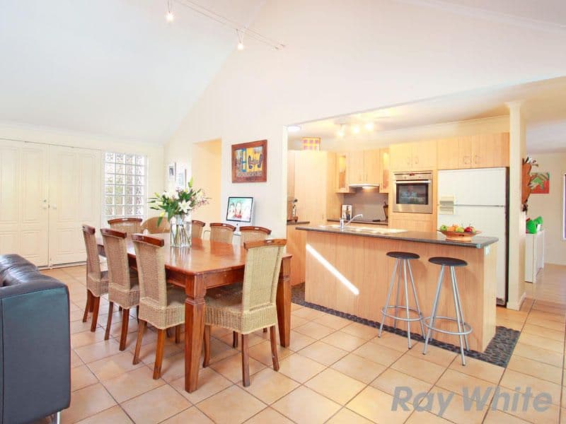 118 Saturn Crescent, BRIDGEMAN DOWNS QLD 4035, Bridgeman Downs - Thumbnail 6
