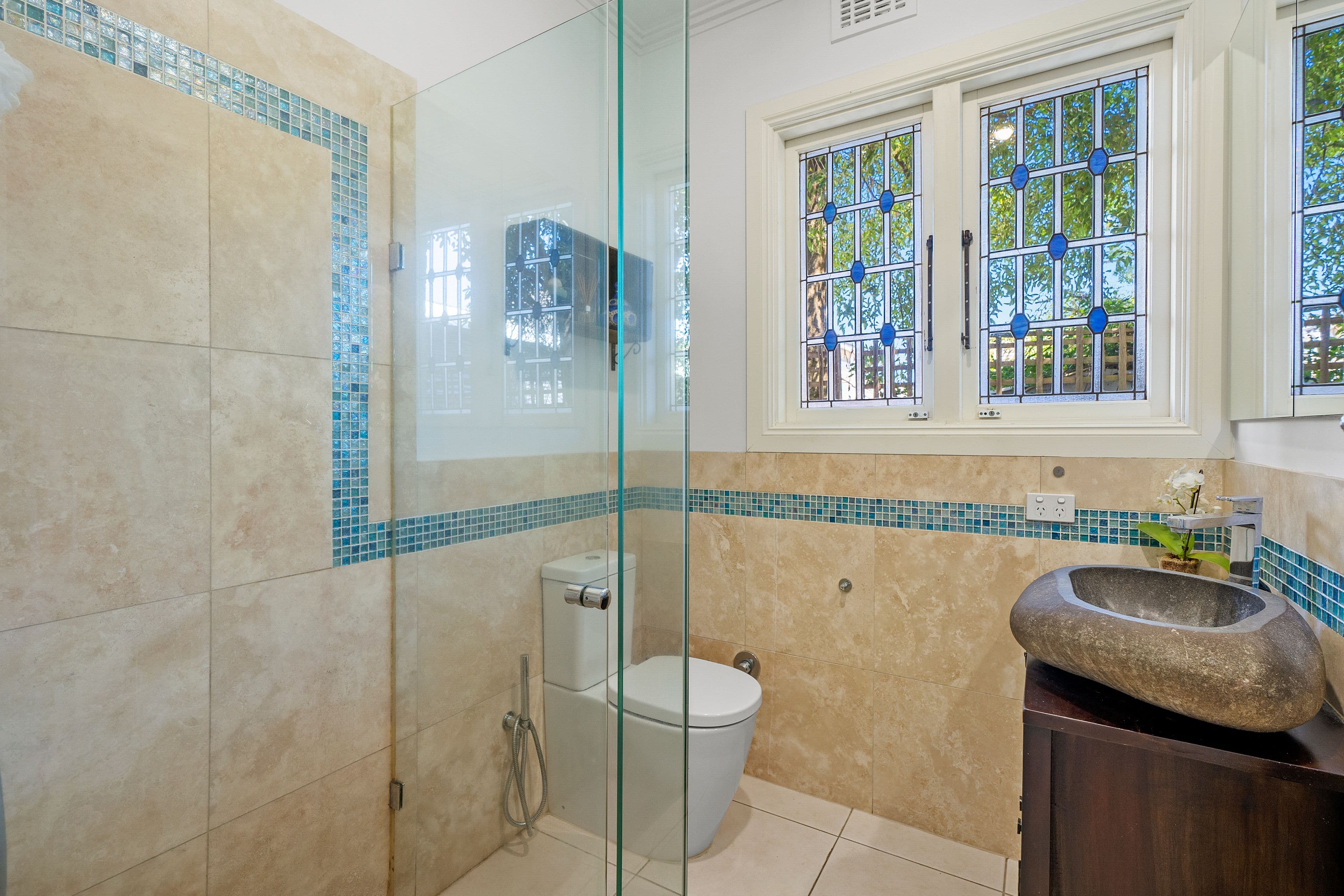 25 Beverley Crescent, Blackburn VIC 3130, Blackburn - Thumbnail 7