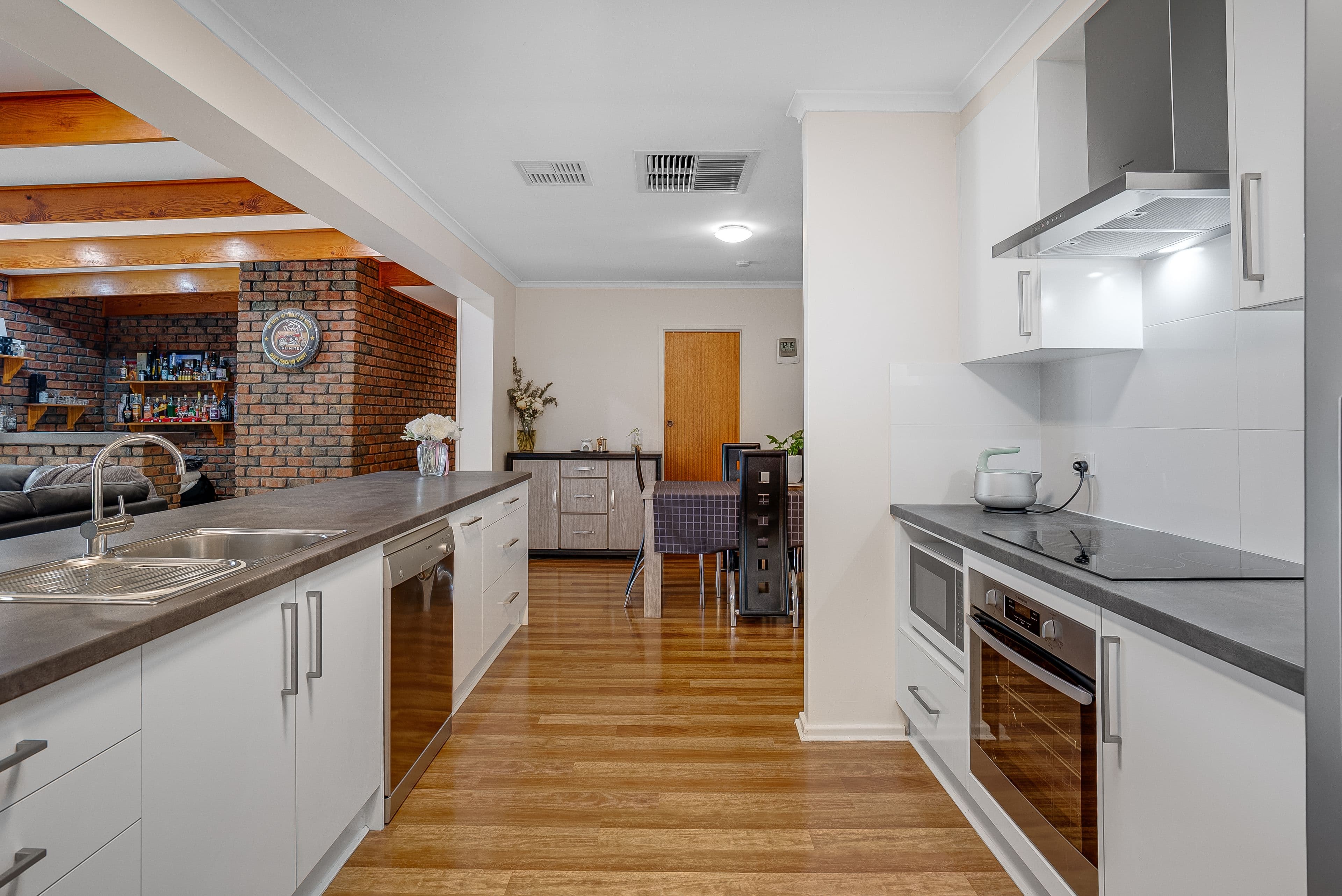 39 Brooklyn Terrace, North Haven SA 5018, North Haven - Thumbnail 5