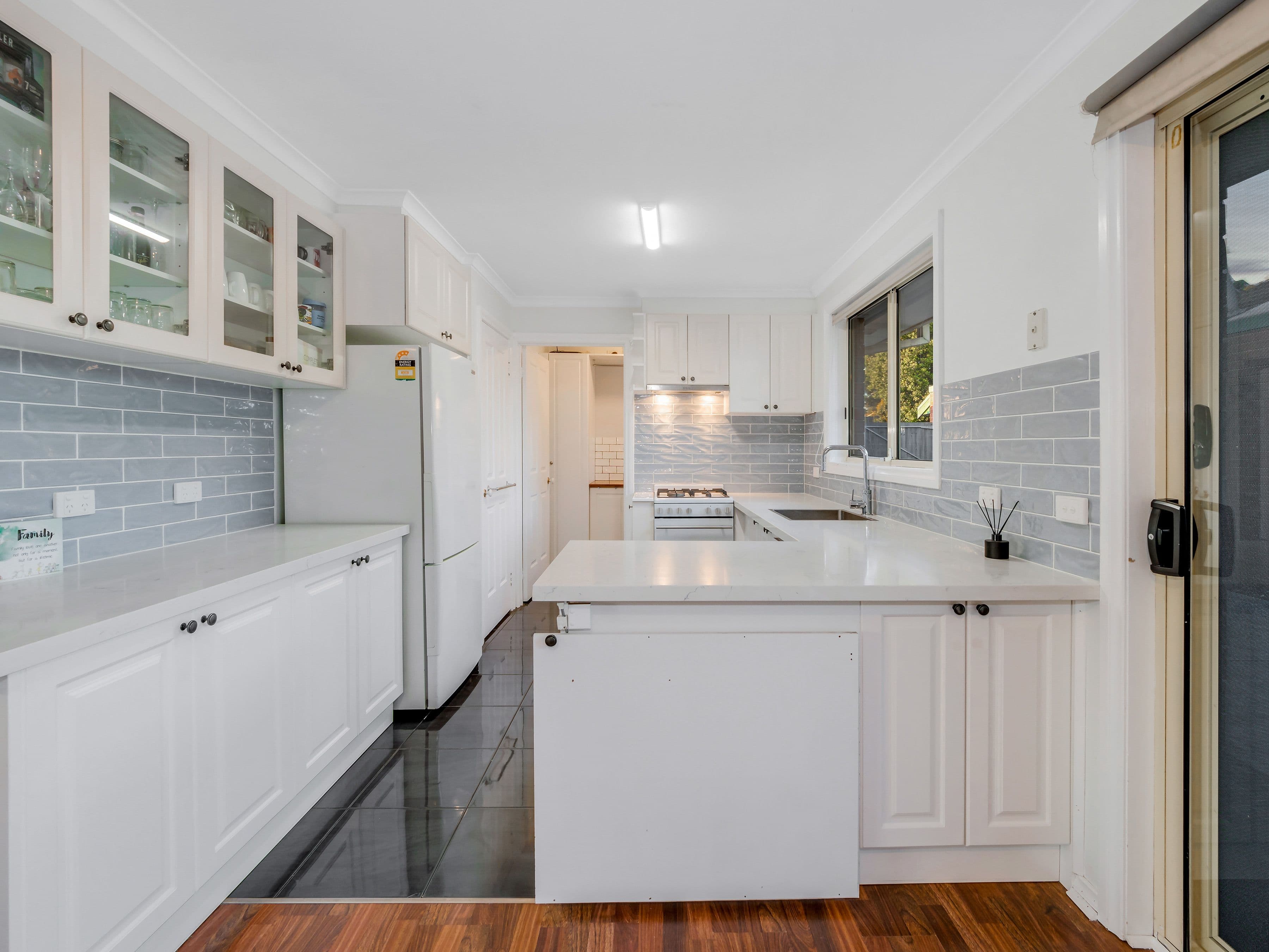 60 Raisell Road, Cranbourne West VIC 3977, Cranbourne West - Thumbnail 6