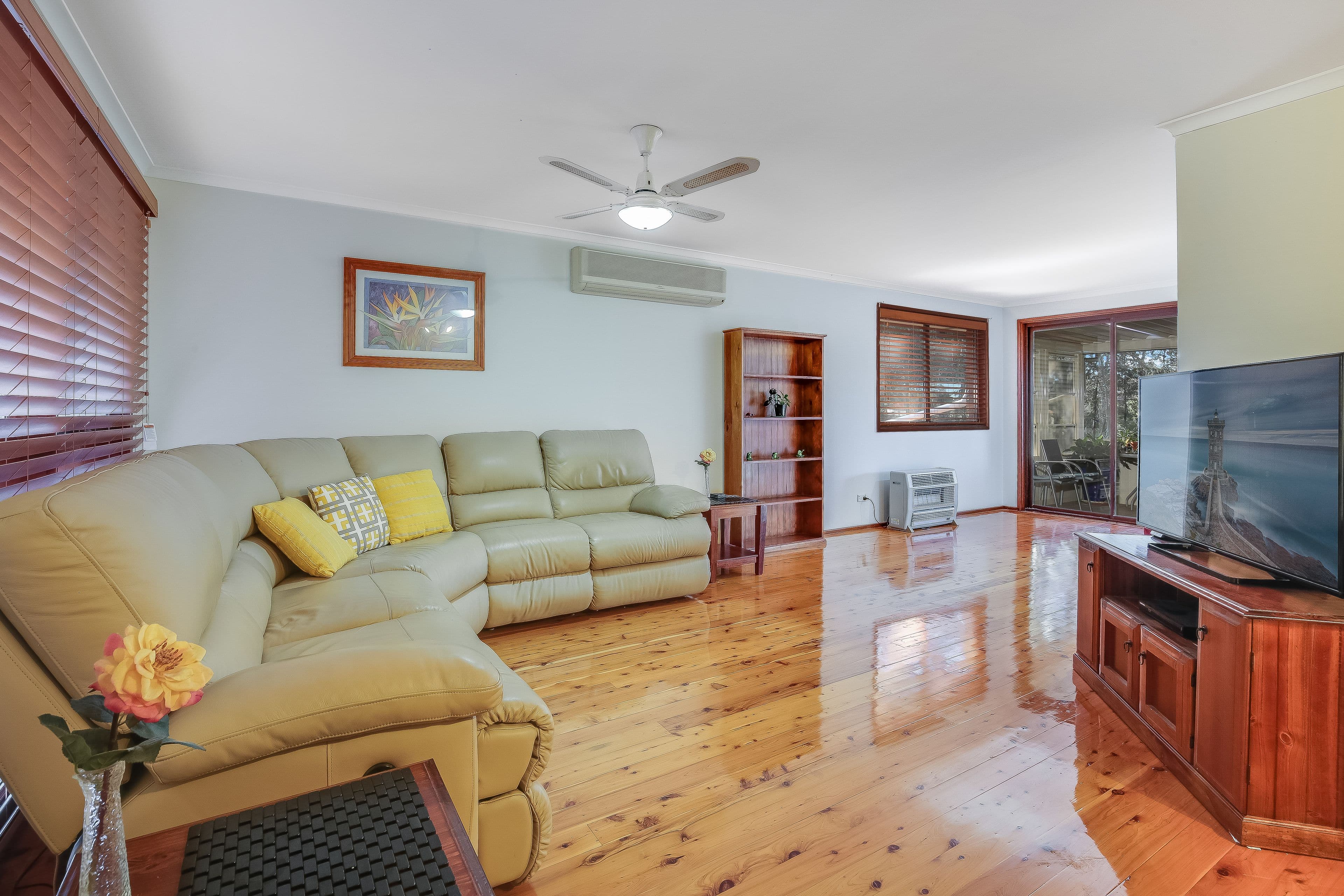 41 Grantham Road, Seven Hills - Thumbnail 2