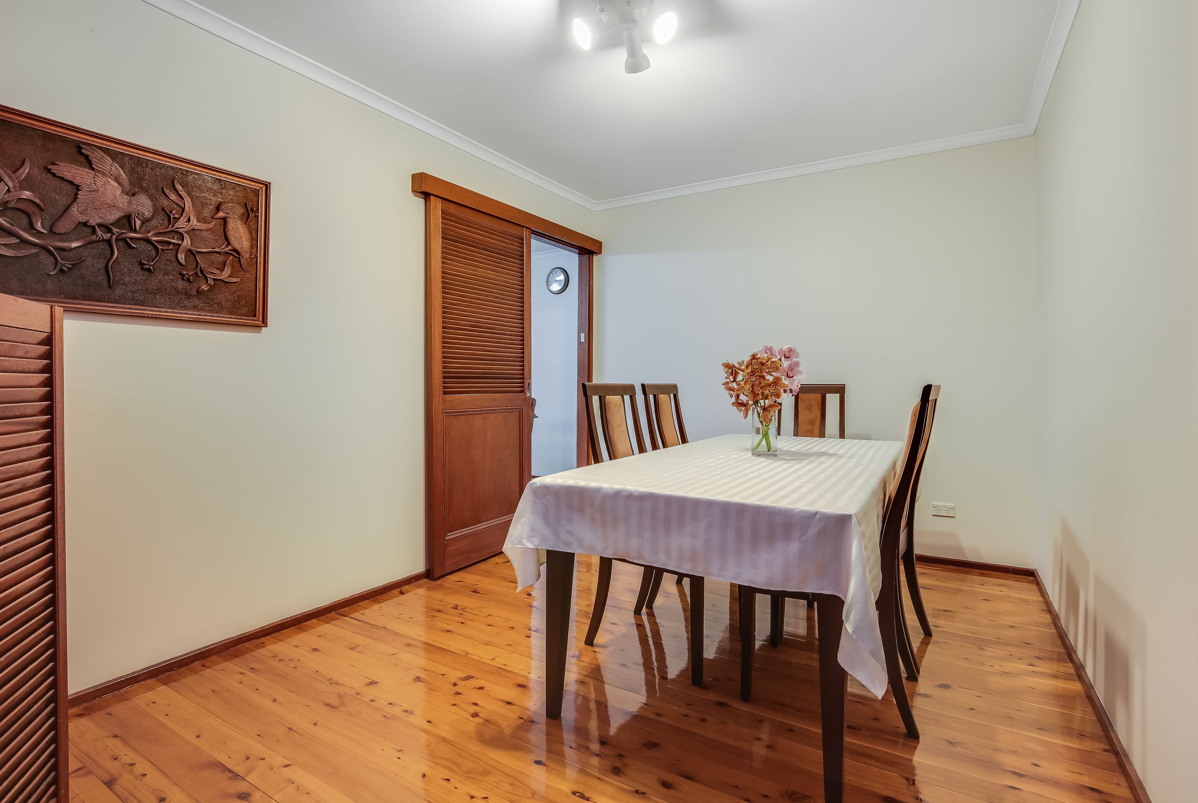 41 Grantham Road, Seven Hills - Thumbnail 3