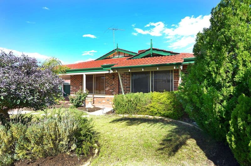 4 Loire Elbow, CAVERSHAM WA 6055, Caversham - Thumbnail 2