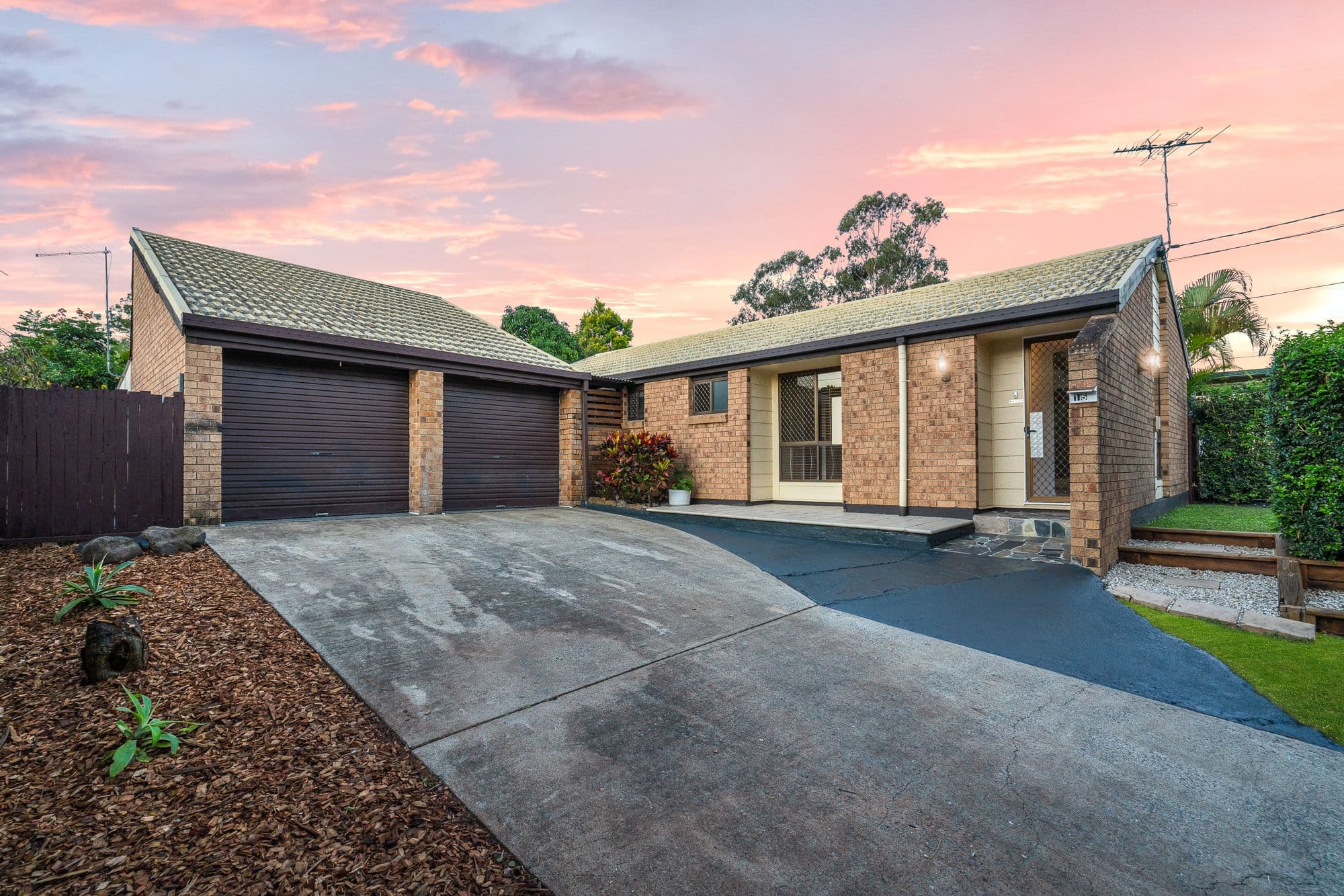 15 Gazania Street, Kingston QLD 4114, Kingston - Image 1