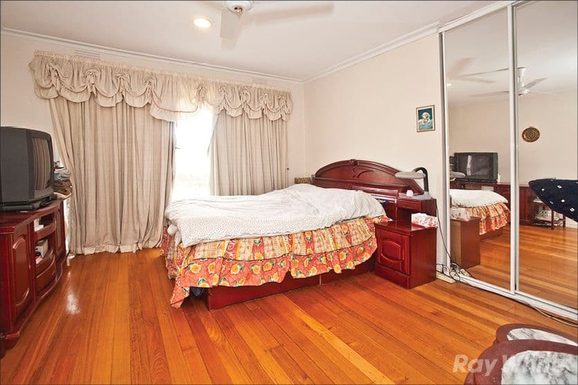 33 Winston Street, GLEN WAVERLEY VIC 3150, Glen Waverley - Thumbnail 5