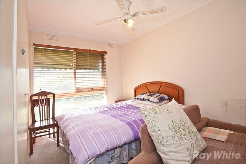 33 Winston Street, GLEN WAVERLEY VIC 3150, Glen Waverley - Thumbnail 6