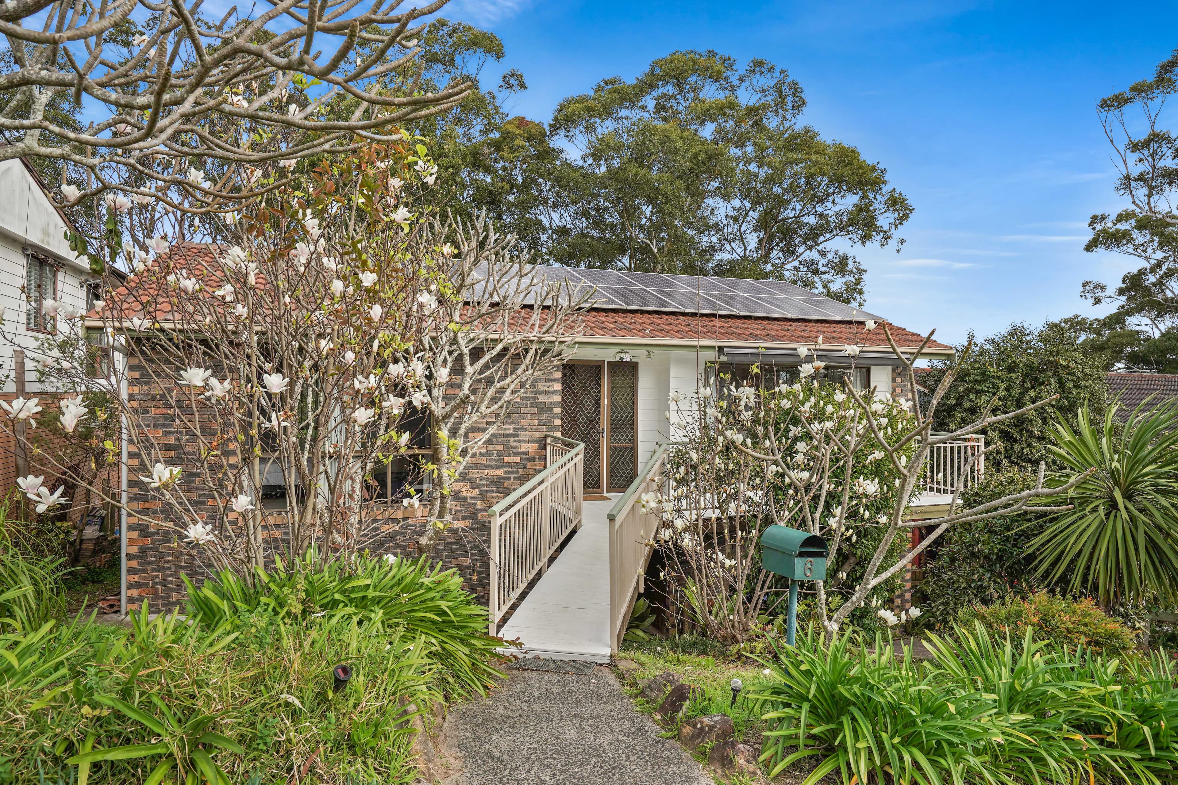 6 Llewellyn Street, Saratoga NSW 2251, Saratoga - Image 1