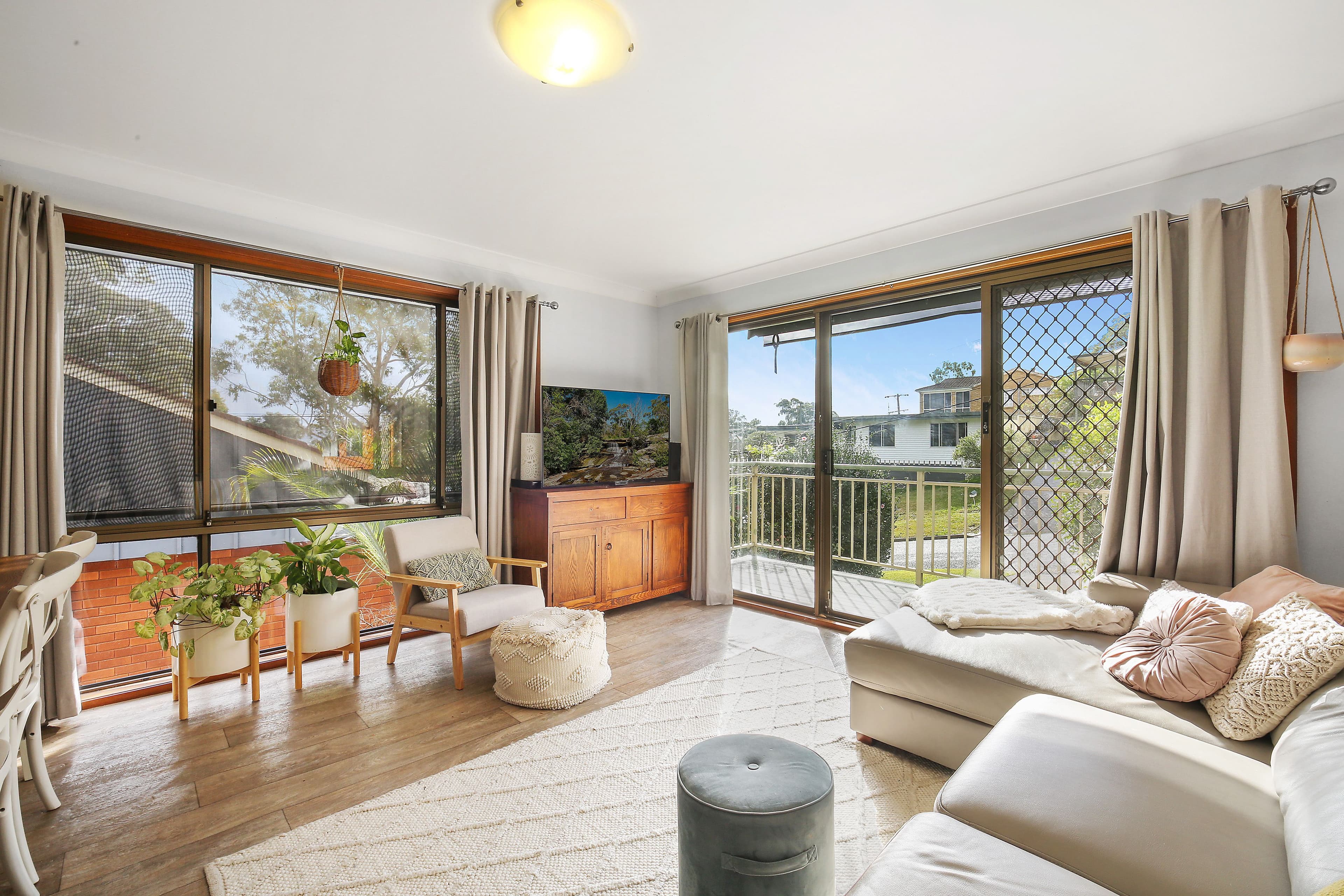 6 Llewellyn Street, Saratoga NSW 2251, Saratoga - Thumbnail 2