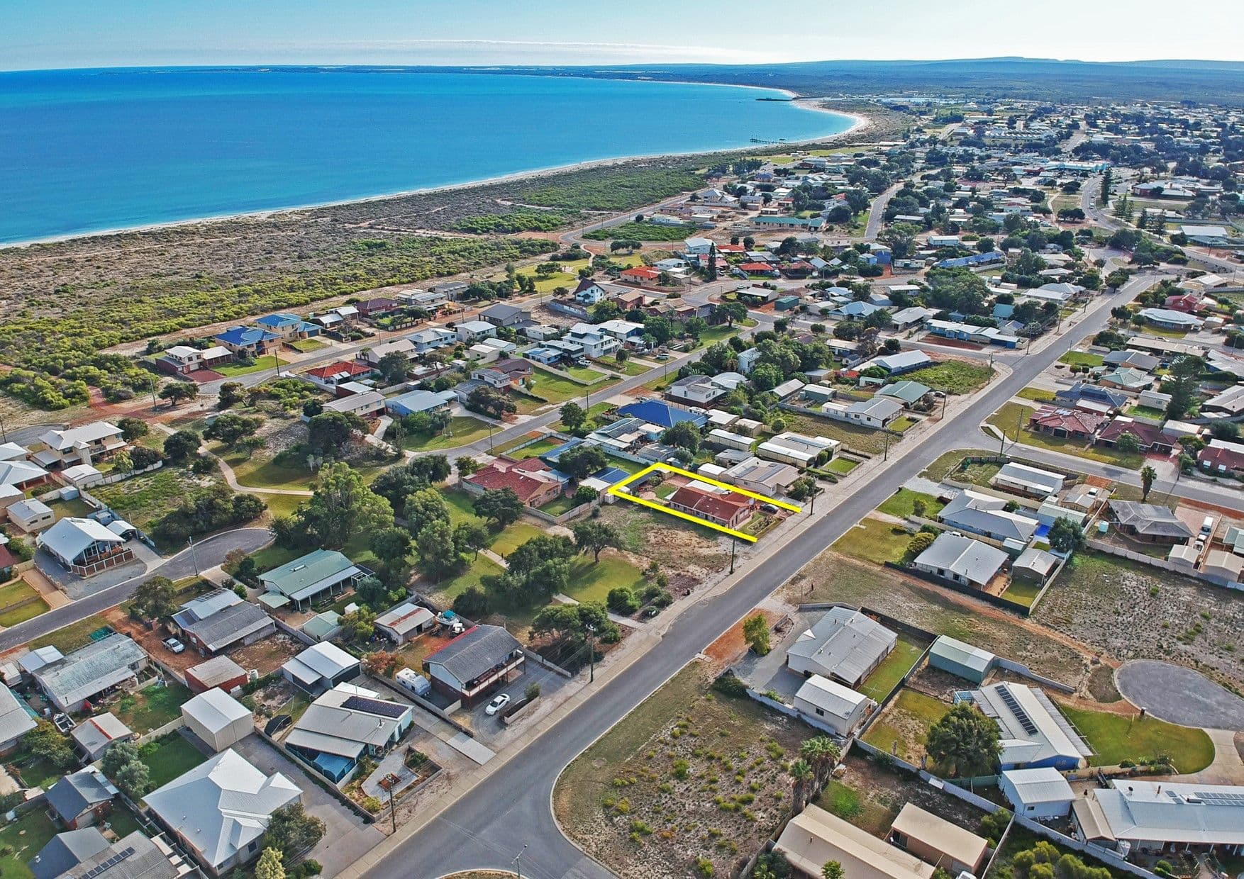 30 Lesueur Drive, Jurien Bay WA 6516, Jurien Bay - Thumbnail 2