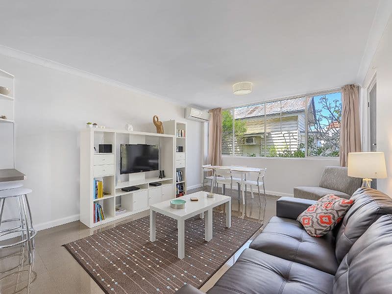 104 Henderson Street, BULIMBA QLD 4171, Bulimba - Image 1