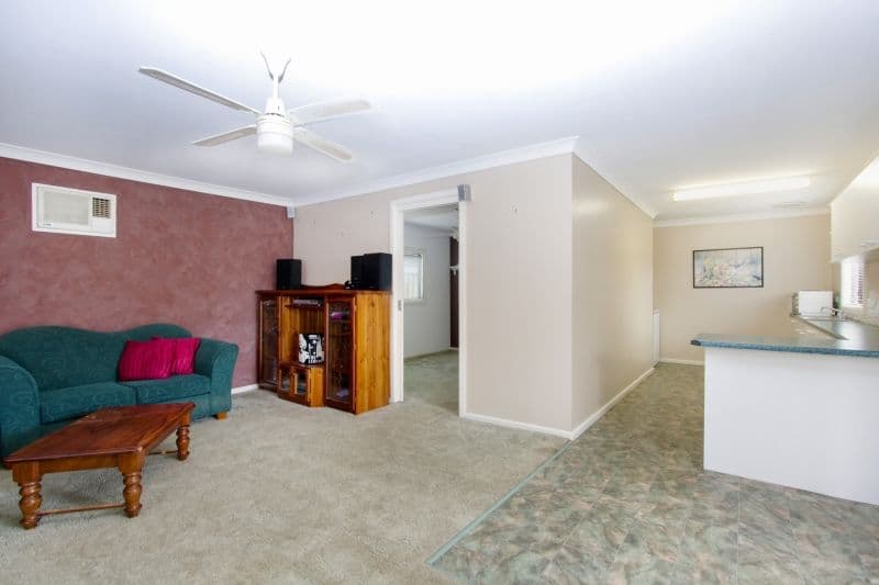 29 Paterson Crescent, FAIRFIELD WEST NSW 2165, Fairfield West - Thumbnail 5