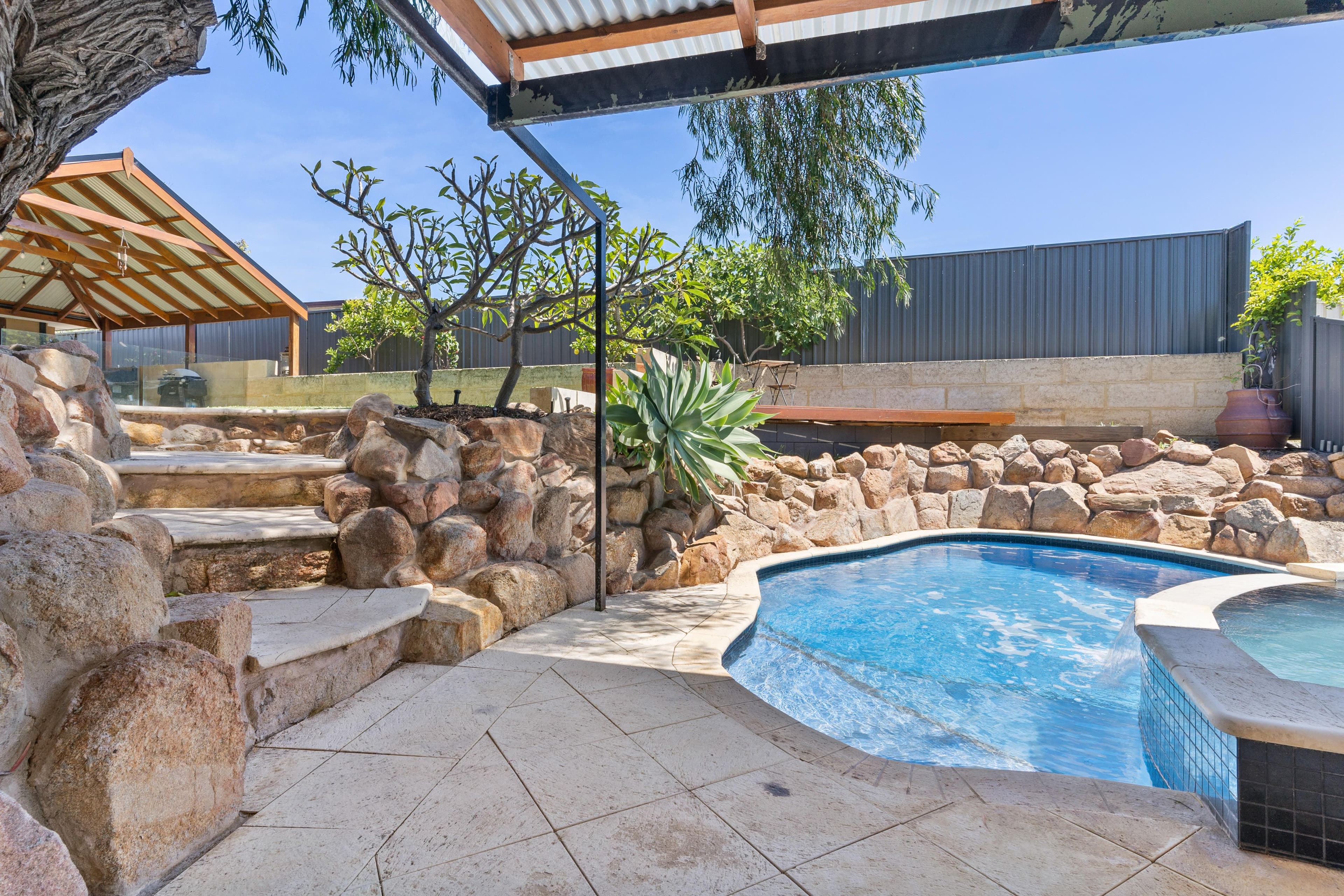 172 Bridgewater Drive, Kallaroo WA 6025, Kallaroo - Thumbnail 2