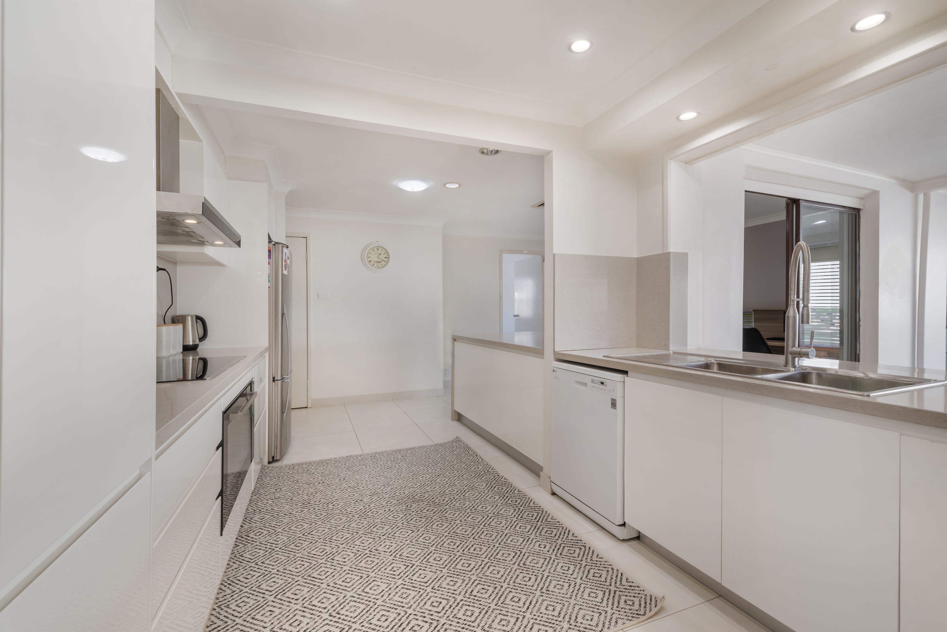 Lurnea NSW 2170, Lurnea - Thumbnail 6