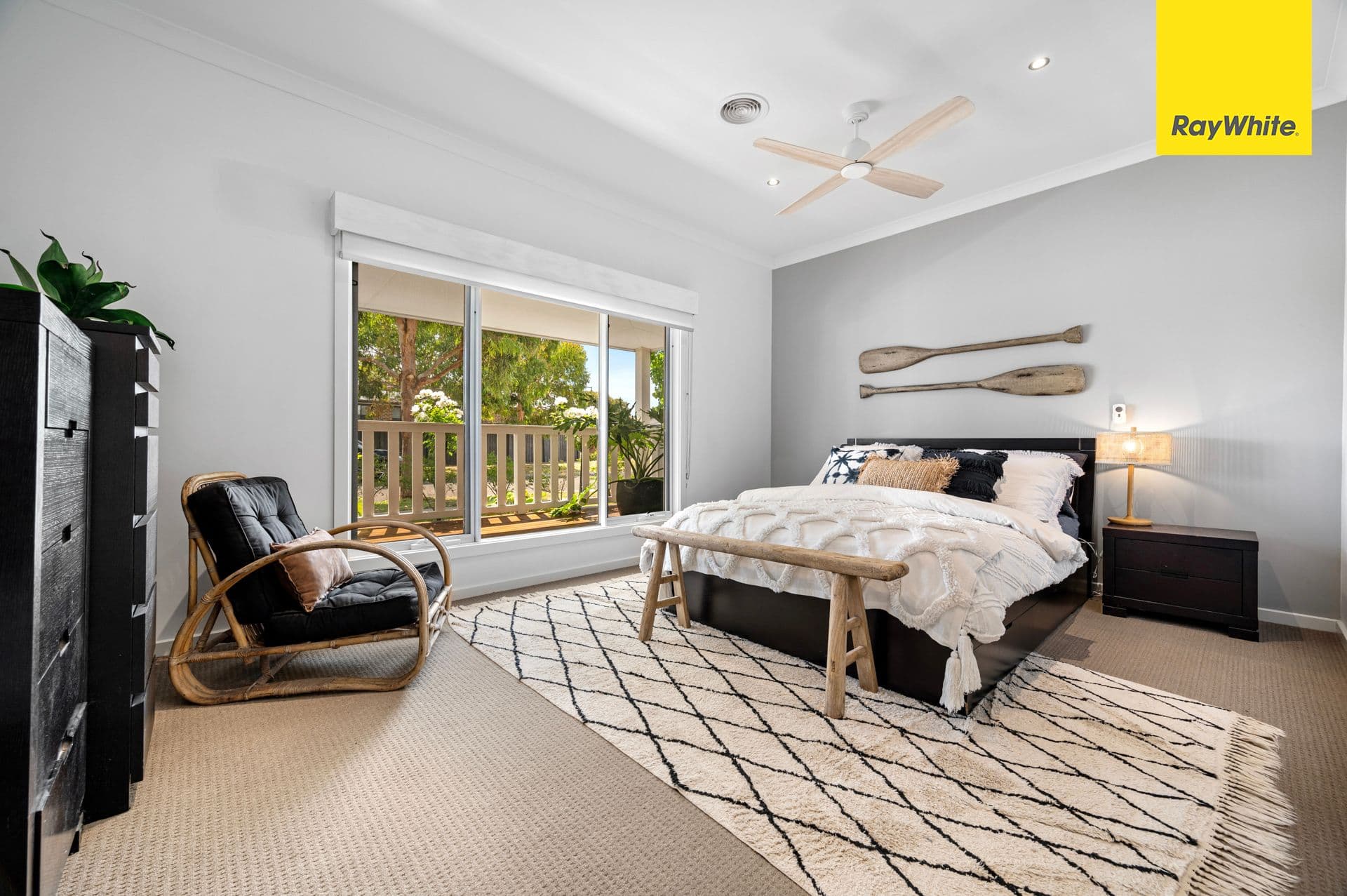 24 Lauriston Drive, Eynesbury VIC 3338, Eynesbury - Thumbnail 2