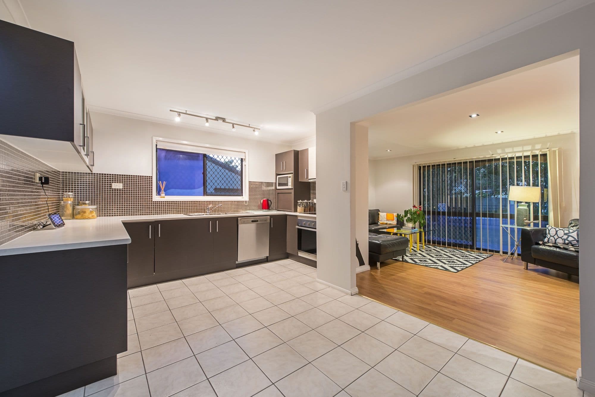 93 Ervatamia Street, Runcorn QLD 4113, Runcorn - Thumbnail 7
