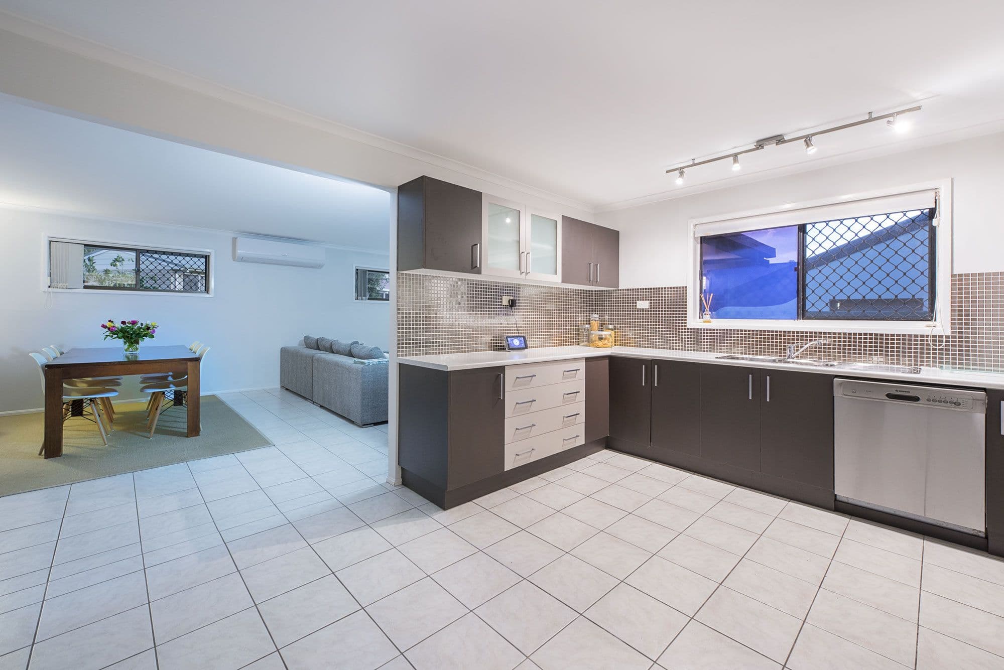 93 Ervatamia Street, Runcorn QLD 4113, Runcorn - Thumbnail 8