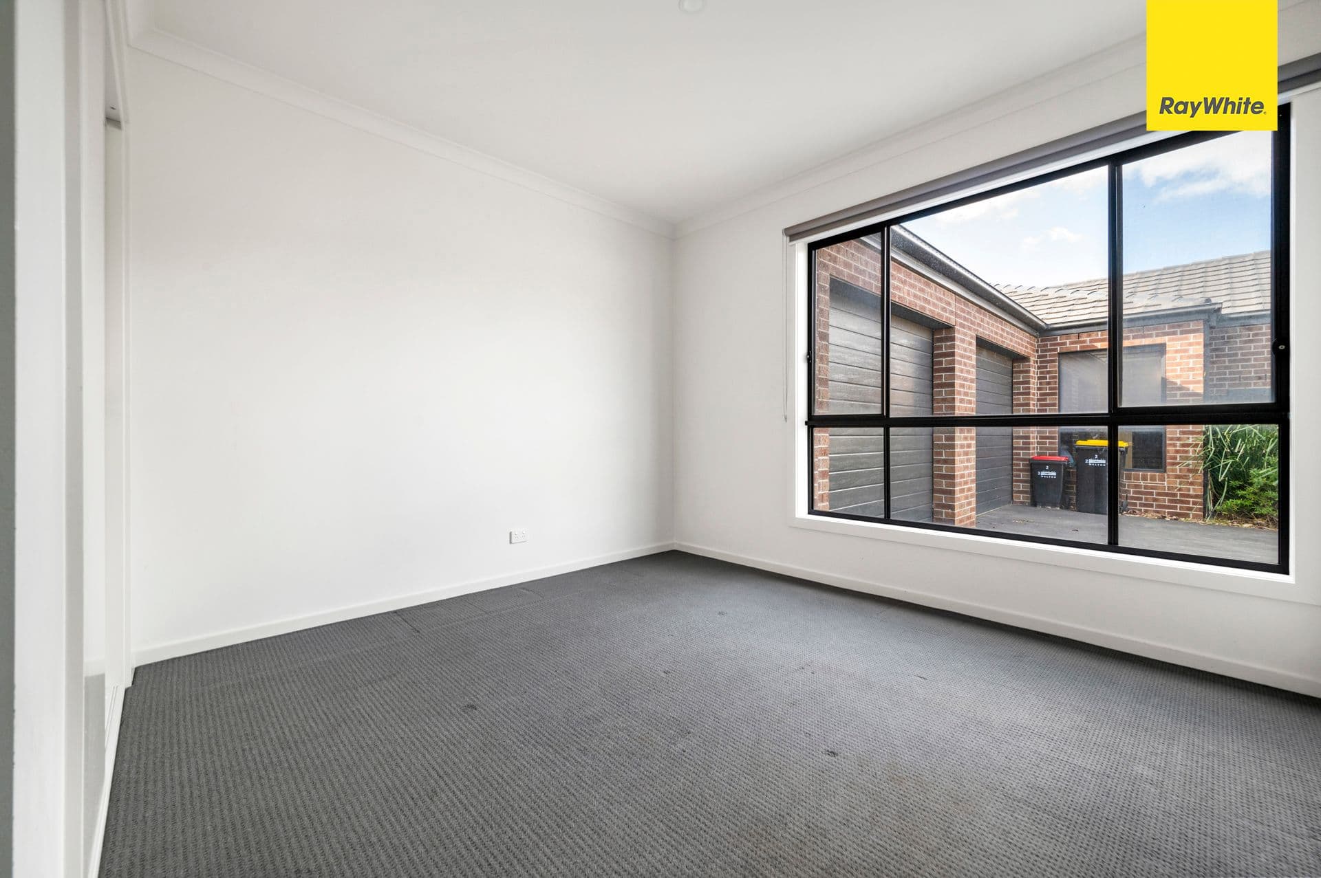 2 The Grove, Melton West VIC 3337, Melton West - Thumbnail 3