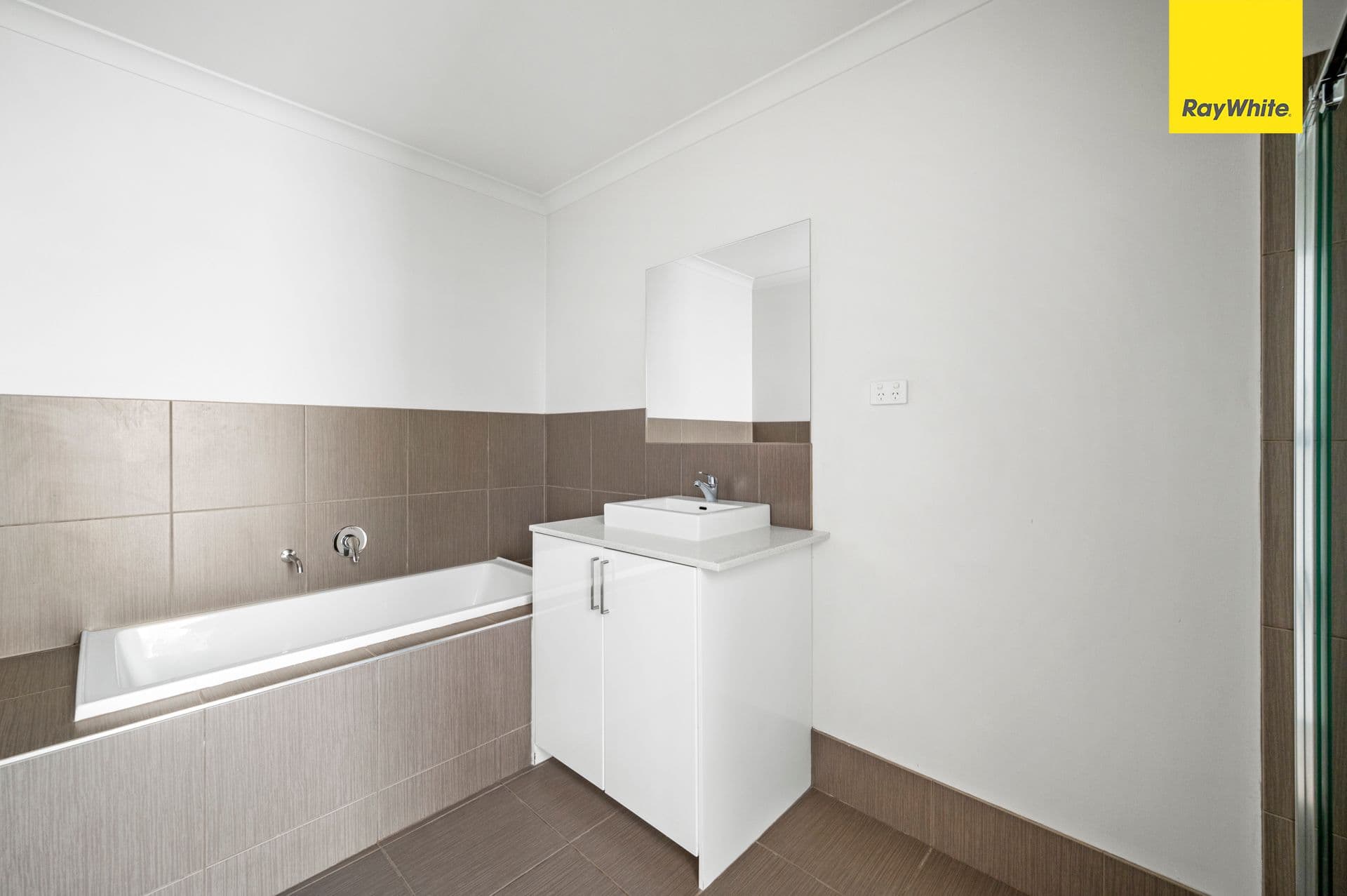 2 The Grove, Melton West VIC 3337, Melton West - Thumbnail 6