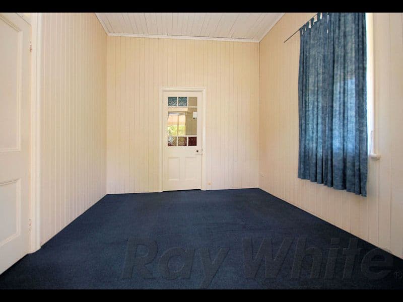 6 Bowen Street, Woodend QLD 4305, Woodend - Thumbnail 5