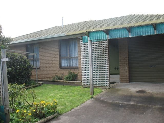 52 Queens Road, WARRNAMBOOL VIC 3280, Warrnambool - Image 1