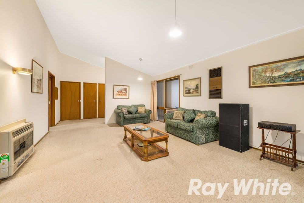 14 Warrina Court, Burwood East VIC 3151, Burwood East - Thumbnail 3